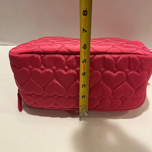 NWT Betsy Johnson Hot Pink Quilted Heart Bag - Picture 15 of 16